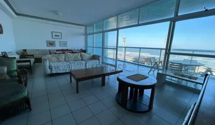 Apartamento com 4 dormitórios à venda, 211 m² por R$ 1.500.000,00 - Praia das Pitangueiras - Guarujá/SP