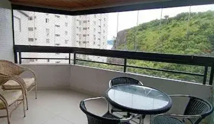 Apartamento com 3 dormitórios à venda, 94 m² por R$ 650.000,00 - Praia das Pitangueiras - Guarujá/SP