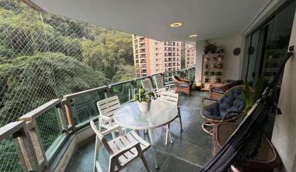 Apartamento com 3 dormitórios à venda, 190 m² por R$ 1.060.000 - Pitangueiras - Guarujá/SP