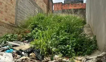 Terreno comercial à venda em Guaianases, São Paulo  por R$ 60.000