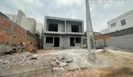 Sobrado em Areias do Meio  -  Governador Celso Ramos