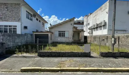 Casa no Centro  -  Biguaçu