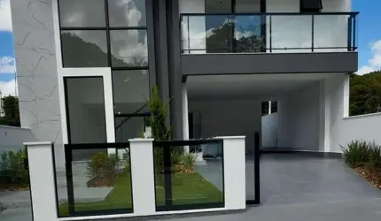 Casa em Forquilhas  -  São José