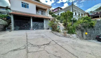 Casa no bairro Prado  -  Biguaçu