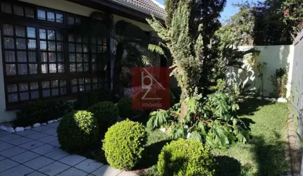 CASA TERREA COM 480M² DE TERRENO POR R$ 1.100.000,00