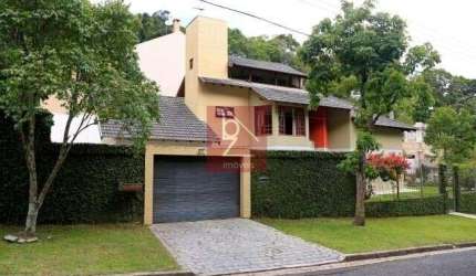 CASA  680M²  DE TERRENO E 243 M PRIVATIVO BARREIRINHA R$1.390.000,00