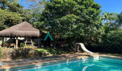 Casa no Retiro das fontes, Atibaia com vista privilegiada, 4 suítes piscina  rua tranquila próximo ao pouso
