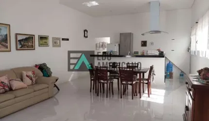 Casa térrea Bairro nobre em Atibaia