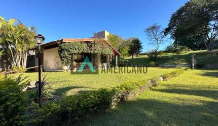 Casa em condomínio em Itatiba