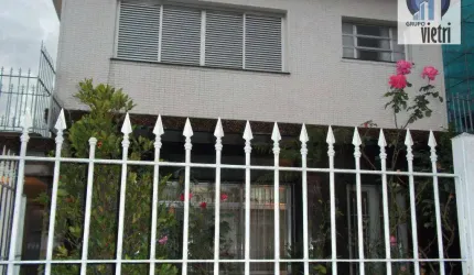 Vanha conferir excelente casa na Av. Paes de Barros na Mooca.