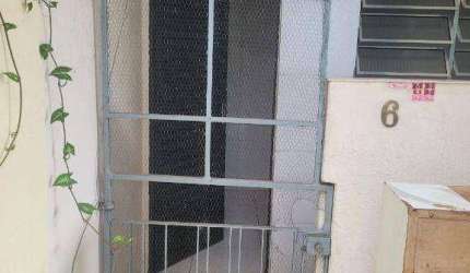 Casa na Vila Bonilha com 1 dormitório, cozinha, banheiro, lavanderia