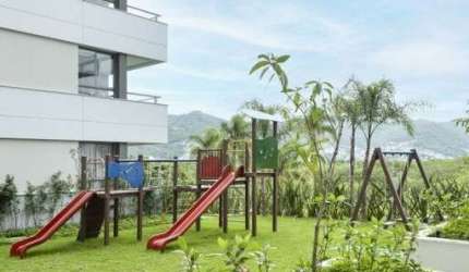 Apartamento no Cacupé.