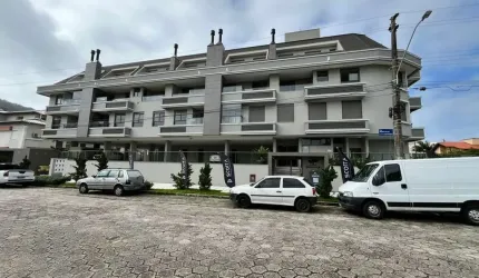 Apartamento com 3 suites mobiliado e decorado.