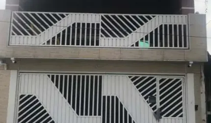 Casa para Venda em São Bernardo do Campo, Independência, 3 dormitórios, 1 suíte, 2 banheiros, 3 vagas