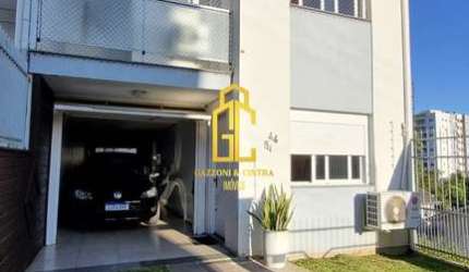 Sobrado à venda no bairro Colina Sorriso - Caxias do Sul/RS