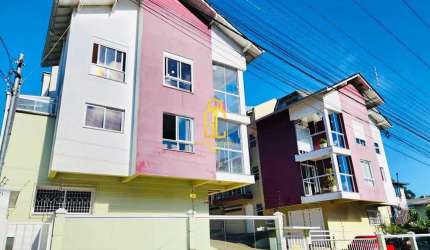 Sobrado à venda no bairro Ana Rech - Caxias do Sul/RS
