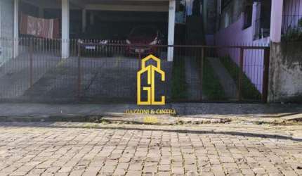 Sobrado à venda no bairro Planalto Rio Branco - Caxias do Sul/RS