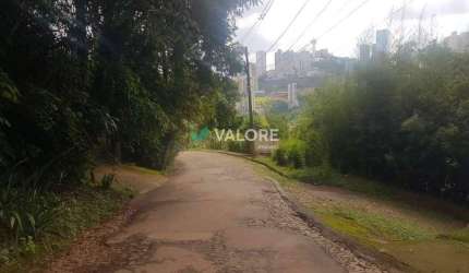 Lote à venda no Bairro Vila da Serra.