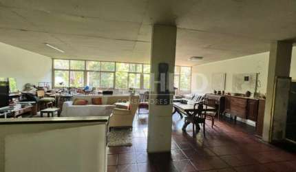 Casa térrea com 3 dormitórios à Venda, 453m² área construída terreno de 955m² Jardim Marajoara