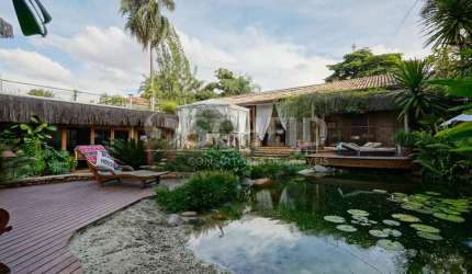 Casa Térrea no Alto da Boa Vista com 3 Quartos e 4 Vagas!