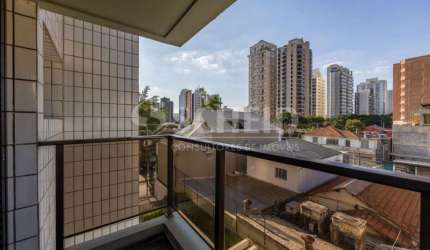 APTO 04 DORMS 02 SUITES 210M2 CLOSET NO CAMPO BELO