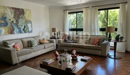 Apartamento de 310m² com 4 Suítes, Varanda e 4 Vagas em Condomínio Seguro