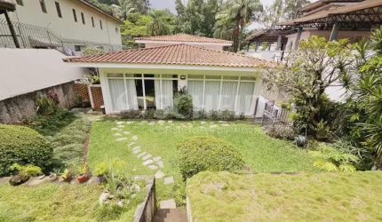 CASA EM JARDIM MARAJOARA