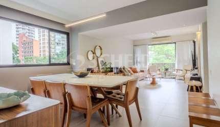 Apartamento a Venda em Moema Pássaros 150m²