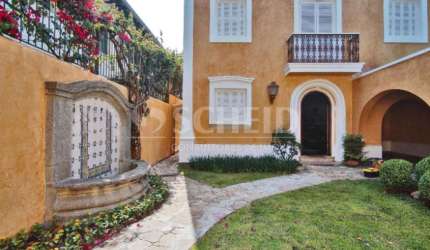 Sobrado para venda no Jardim Europa com 3 quartos e 3 suítes.