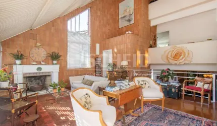 JARDIM LEONOR, CASA LINDA, EM RUA FECHADA!
