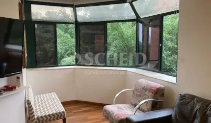 Apartamento Reformado  Condomínio Villas de São Paulo com 117m² 4 dormitórios , 2 vagas
