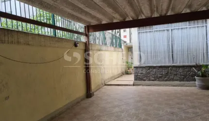 Casa em Moema com 3 Quartos  sendo uma Suite