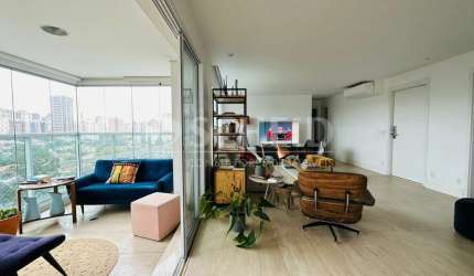 Apartamento a venda no Campo Belo