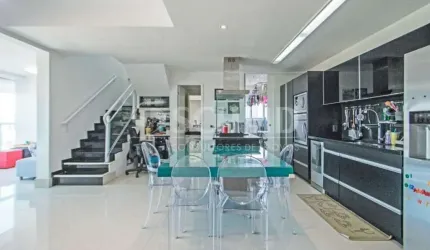 Apartamento duplex a venda no Campo Belo