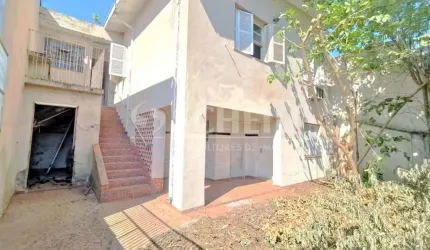 Casa térrea com 3 dormitórios à venda no Jardim Prudência em São Paulo !