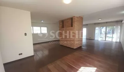 Casa de 584m² com 4 quartos 4 vagas de garagem à venda na Chácara Monte Alegre