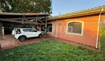CASA TÉRREA A VENDA EM TERRENO DECLIVE - 3 DORMS - 1 SUÍTES - 2 VAGAS