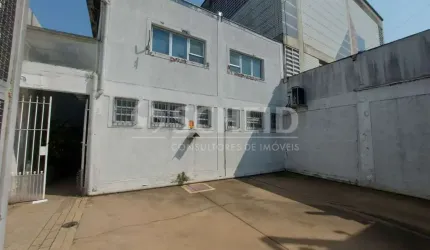 Prédio Comercial para locação ao lado do Metrô Jabaquara, com 474m², Vão livre coberto com 200m²