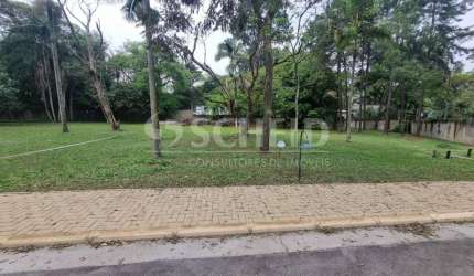 Terreno em Condomínio Fechado no Alto da Boa Vista de 819,53m2 com compensação ambiental aprovada