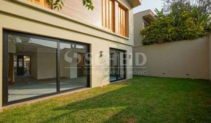 Casa de Vila nova com 4 quartos à venda no Jardim Hípico, 218,00m² total/terreno!