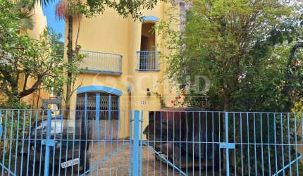 Casa à Venda, em Santo Amaro com 147m², 3 Quartos (1 suíte) e 2 vagas