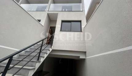 Sobrado recém construído - 3 quartos, 3 suítes, 2 vagas de garagem - Campo Grande
