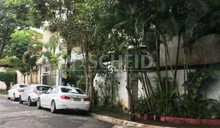 Casa para Alugar ou Vender em Vila Cruzeiro, 102m², 3 quartos (e suítes) e 2 vagas