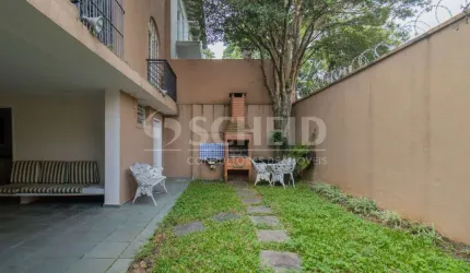 Casa a venda de 300,00m² útil, com 4 quartos no Brooklin.