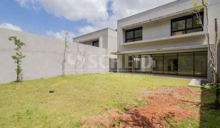 Casa de Condomínio com 4 Quartos e 5 banheiros à Venda, 944 m² na Chacara Santo Antonio - SP