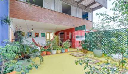 Casa de Vila com 4 quartos à venda em Jardim Hípico