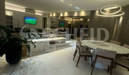 Apartamento a venda de 154,00m² útil, com 3 quartos e 3 vagas, na Vila Mascote.