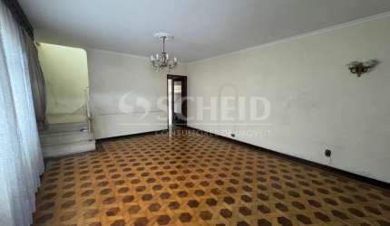 Casa no bairro Campo Grande com 3 quartos/1 suíte, sala,  3 banheiros e 2 vagas.
