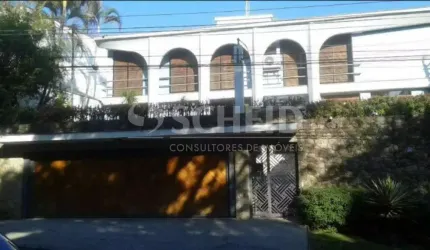 Casa a venda no Bolsão de Interlagos - 945 m² - 4 quartos - 2 suítes -  5 vagas - 7 Banheiros