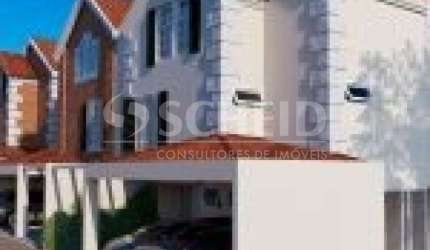 Casa em Condomínio